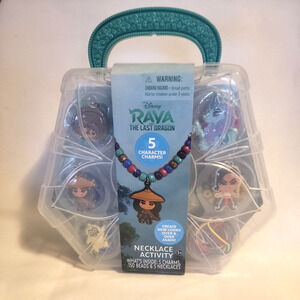 Disney Raya and the Last Dragon Necklace Activity 5 Charms, 150 beads, 5 Necklac